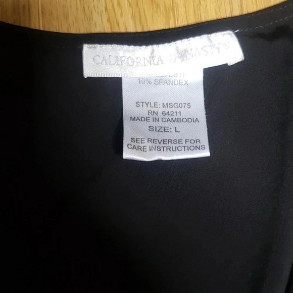 California Dynasty | Top | Black | Size L - Picture 2 of 3